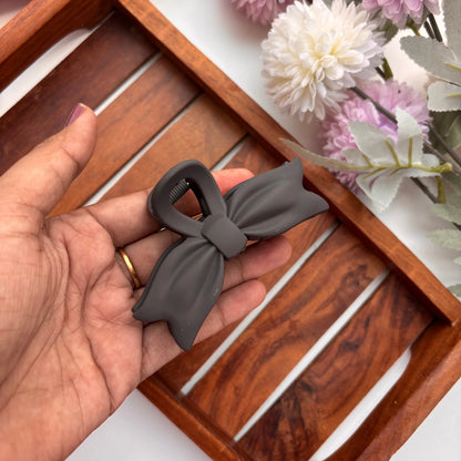 Elegant Matte Bow Hair Claw – Large