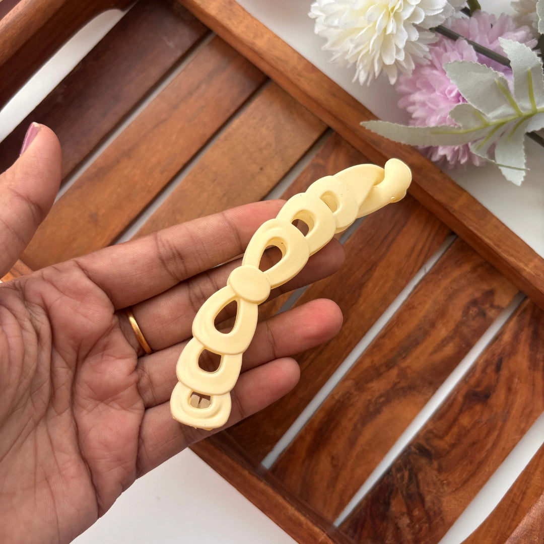 Elegant Loop Matte Banana Clip - Large