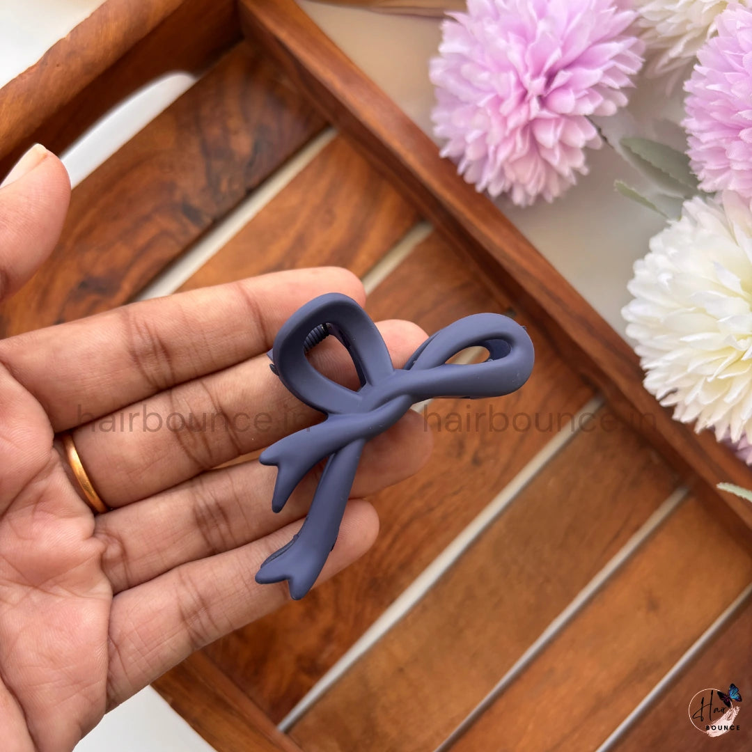 Matte Ribbon Bow Hair Claw – Medium