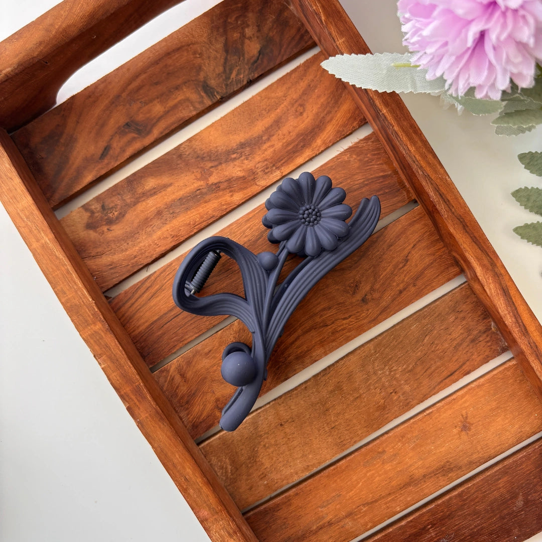 Daisy Flower Hair Claw - Large