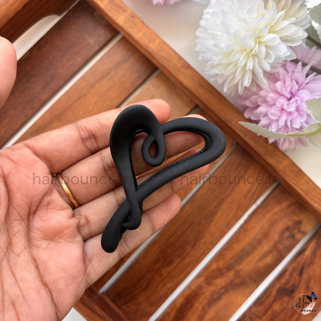 Sweetheart Loop Hair Claw for Women – Medium
