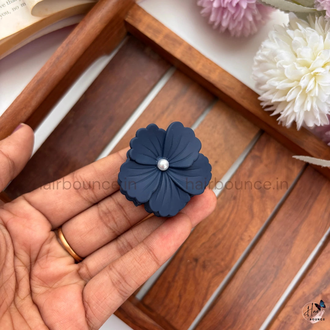 Light Shades Matte Pearl Hibiscus Flower Hair Claw - Small