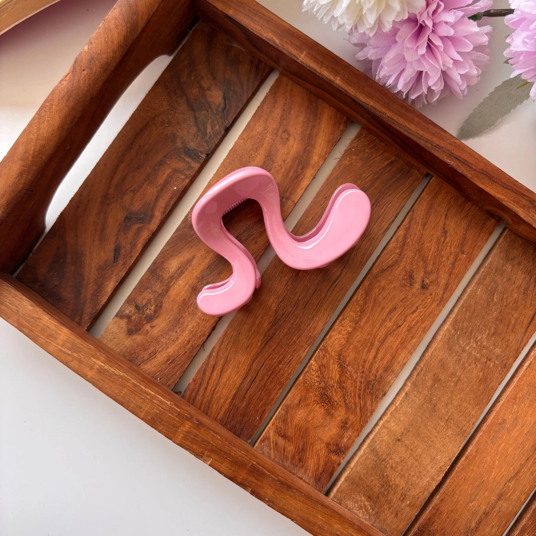 Wave Curve Hair Claw – Medium