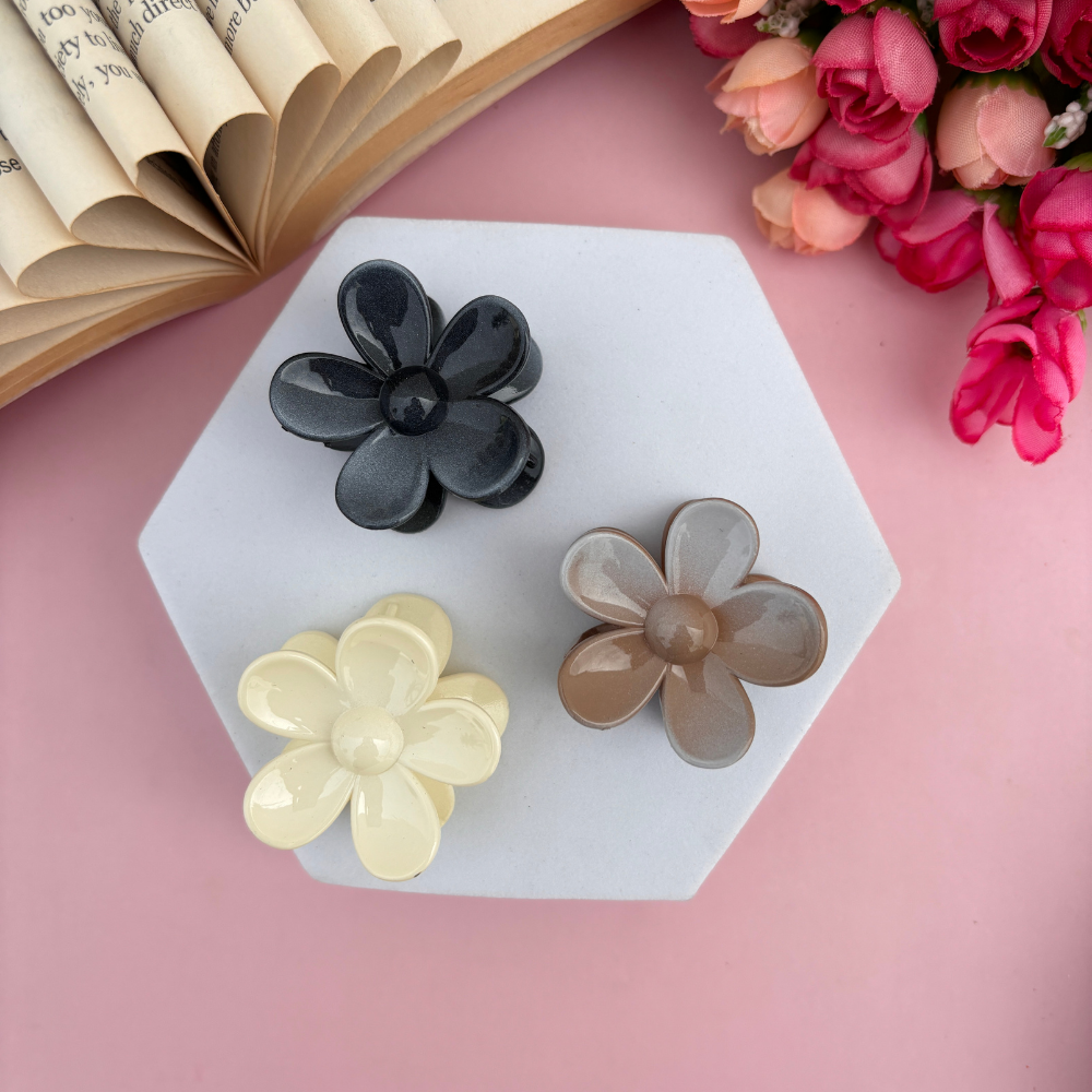 Blossom Small Hair Claw