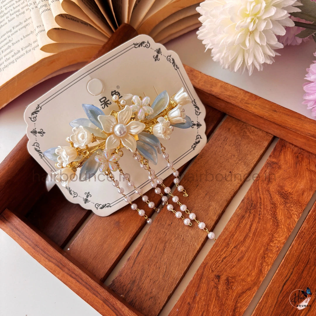 Enchanted Petal Pearl Hair Clip – Luxury Floral Center Clip