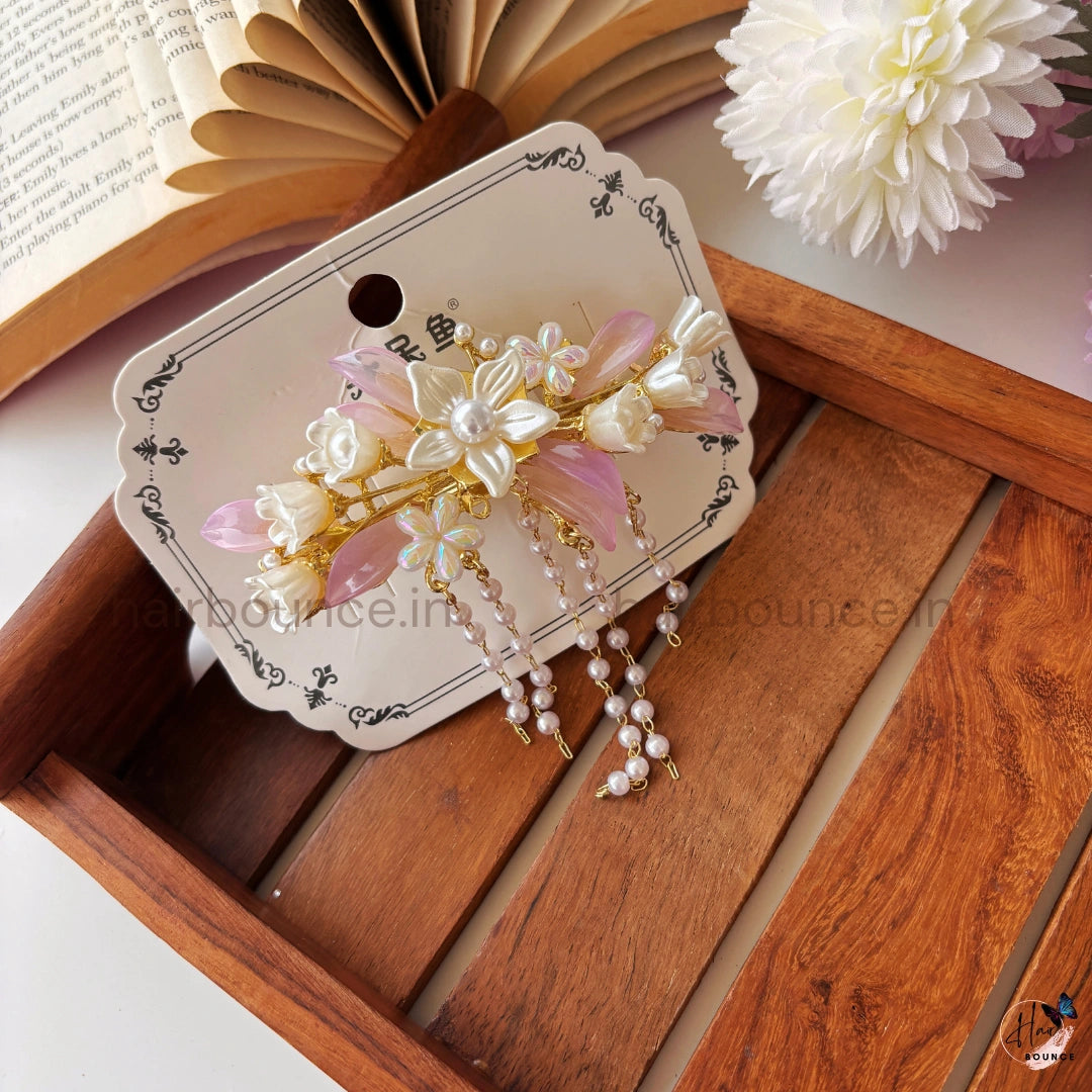 Enchanted Petal Pearl Hair Clip – Luxury Floral Center Clip