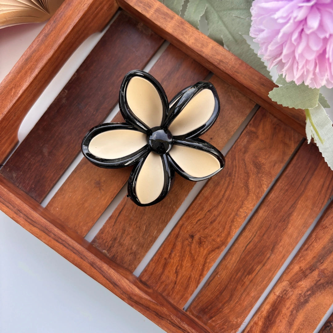 Glossy Petal Flower Hair Claw – Large 🌸✨