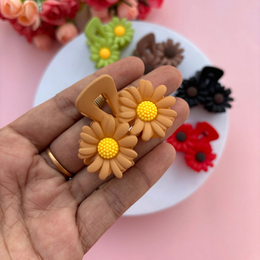 Double Flower Matte Finish Hair Claw - Medium
