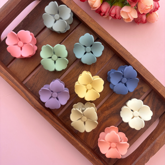 Four Petal Hair Claw - Small / Assorted Colour