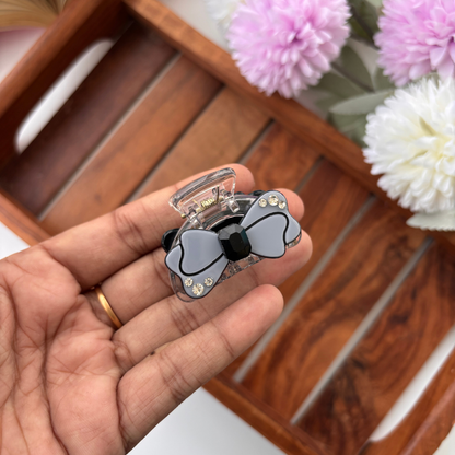 D Shape Bow Hair Claw – Medium