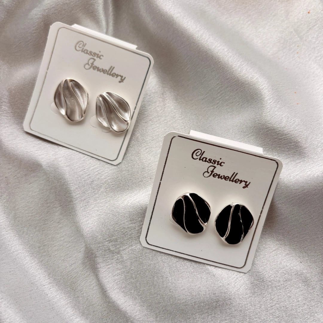 Glossy Wave Stud Earrings