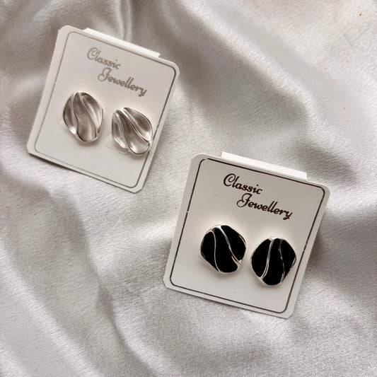 Glossy Wave Stud Earrings