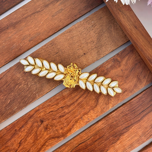 Radha Krishna Divine Center Clip - White
