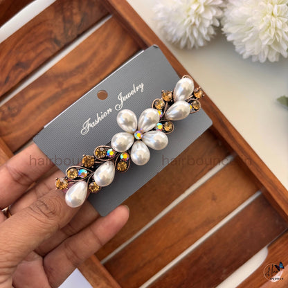 Royal Pearl Bloom Center Hair Clip