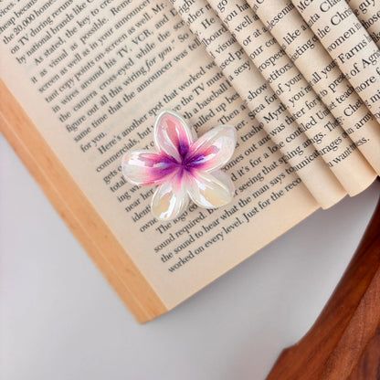 Glossy Lilly Hair Claw - Small