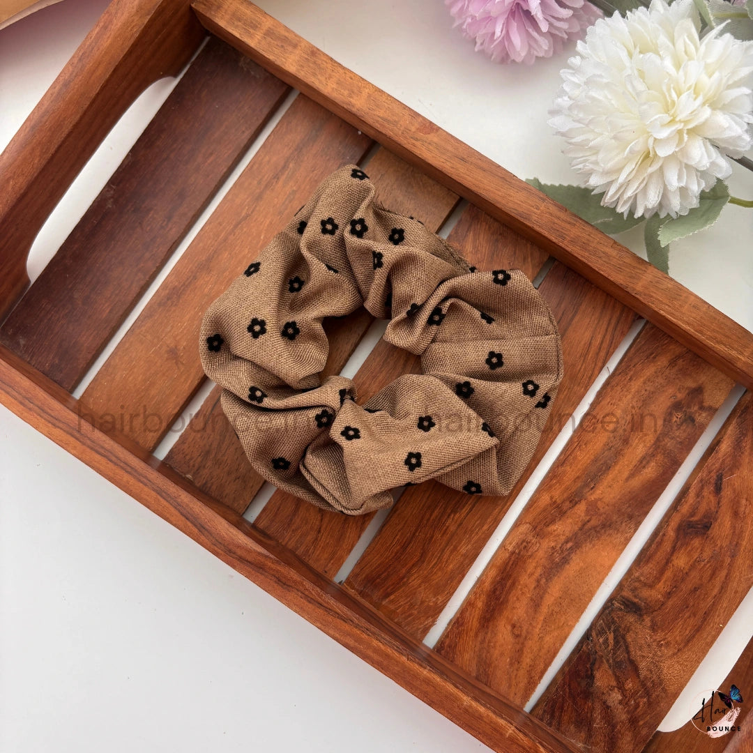 Vintage Bloom Fabric Scrunchie – Regular