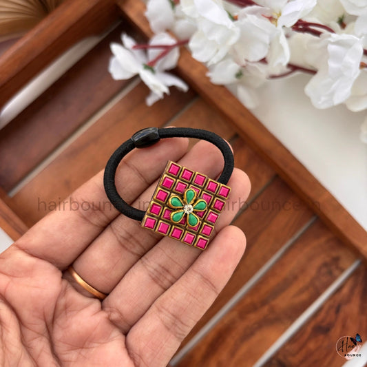 Antique Kundan Floral Hair Rubber Band