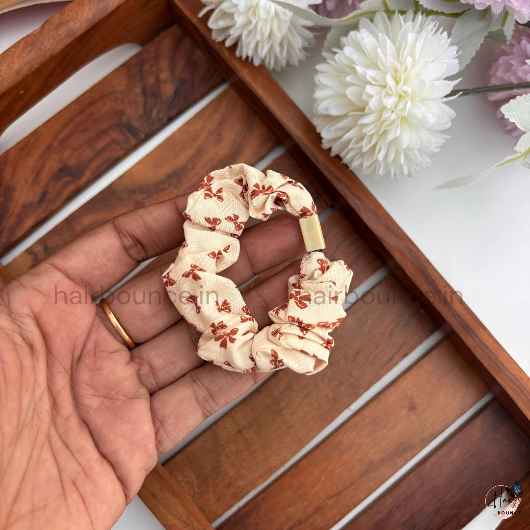 Dainty Bow Print Scrunchie Hair Tie
