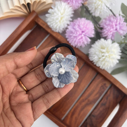 Silver Shine Pearl Flower Hair Tie
