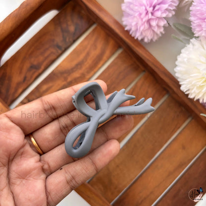 Matte Ribbon Bow Hair Claw – Medium