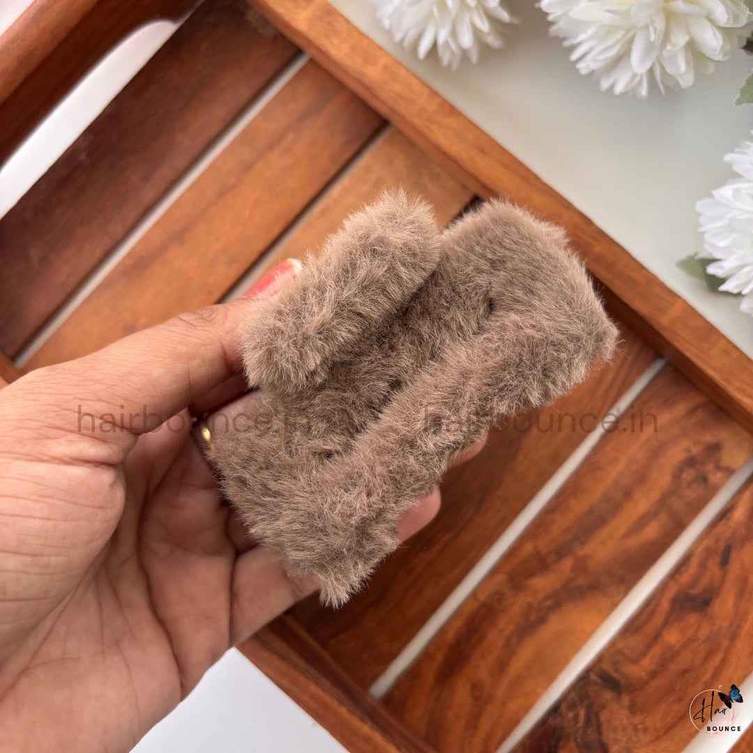 Rectangle Fur Hair Claw - Large