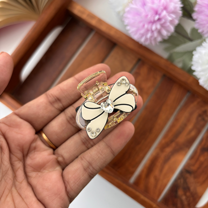 Oval Bow Hair Claw – Medium