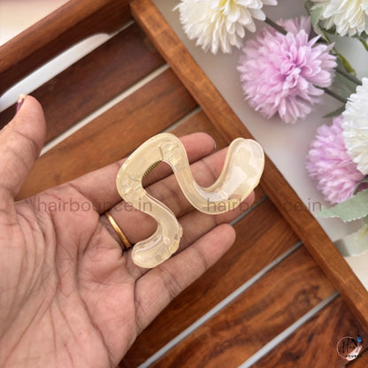 Crystal Wave Hair Claw – Medium