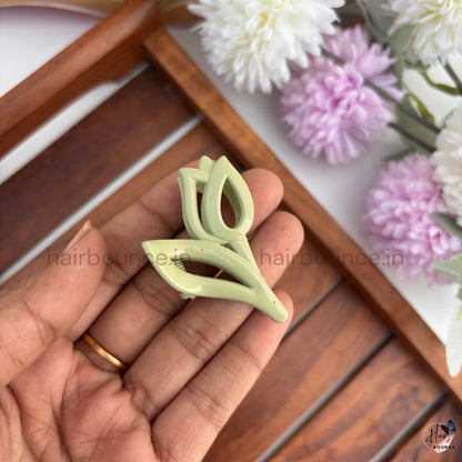 Tulip Bloom Hair Claw – Small