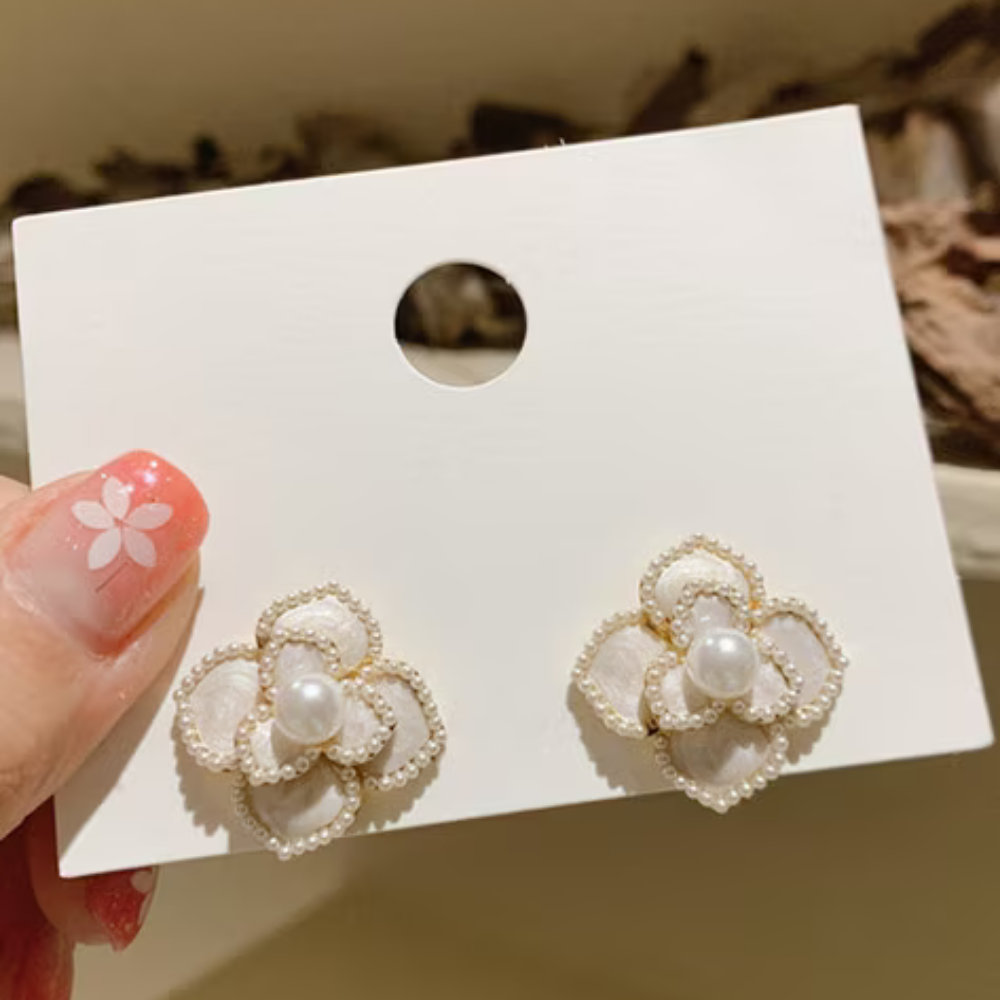 Flower Pearl Earrings