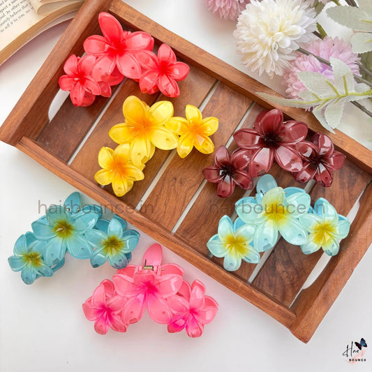 Shinny Triple Flower Lilly Hair Claw - Large