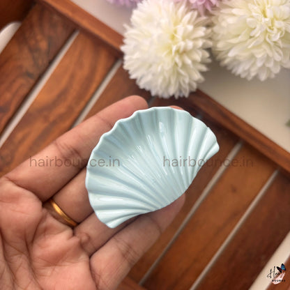 Pastel Seashell Hair Claw – Medium