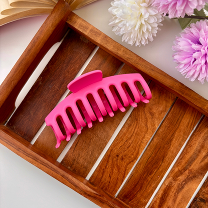 Matte U-Curve Hair Claw - Large