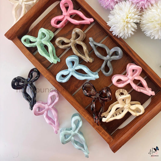 Glossy Ribbon Bow Hair Claw – Medium