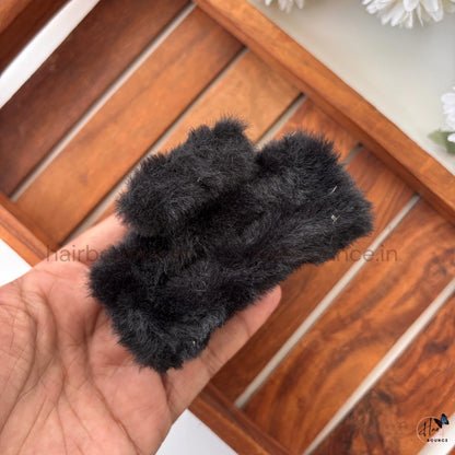 Rectangle Fur Hair Claw - Large