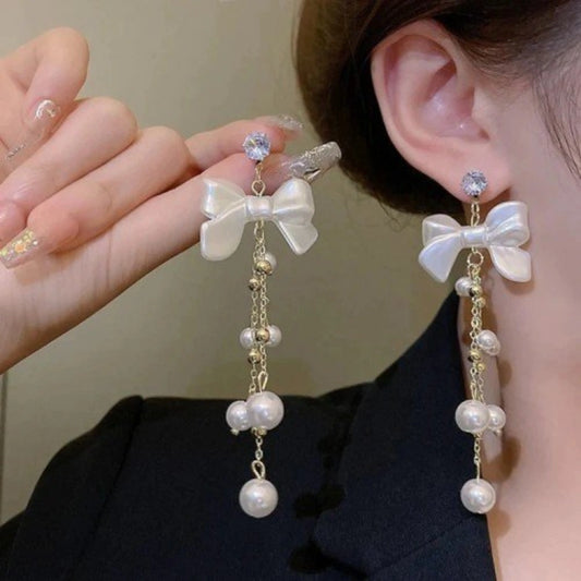 Bow Pearl Earrings