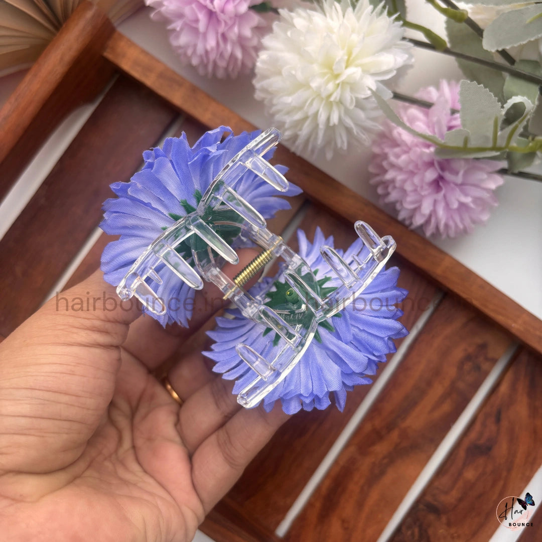 Daisy Bloom Flower Hair Claw - Medium
