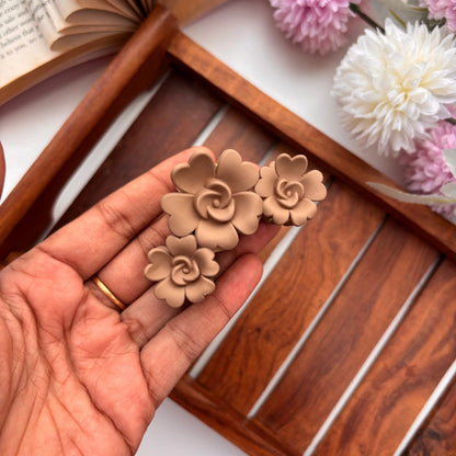 Matte Blossom Rose Hair Claw – Medium