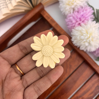 Blush Sunflower Hair Claw – Small