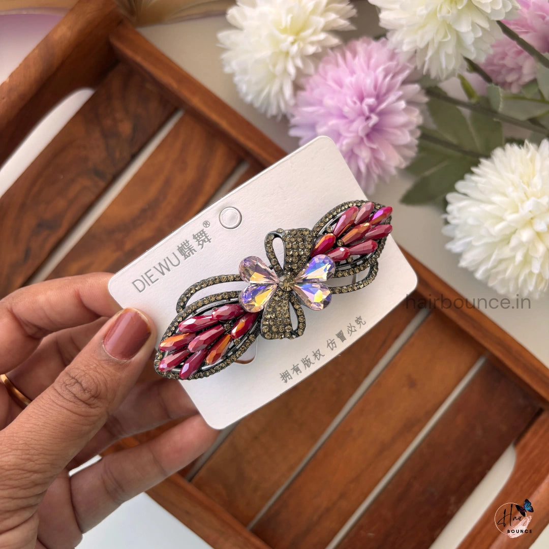 Crystal Flutter Center Clip