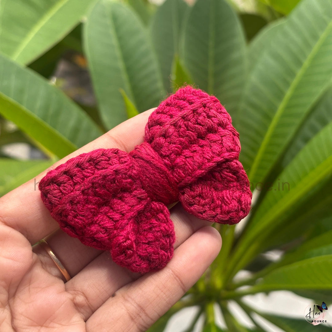 Handmade Crochet Mini Bow Hair Clip – Small Knitted Hair Bow for Girls & Kids