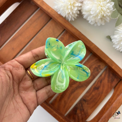 Marble Finish Flower Hair Claw – Large
