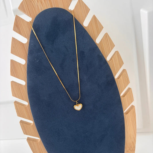 Pearl Heart Glow Necklace