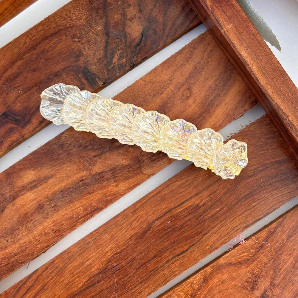 Glassy Glow Center Clip