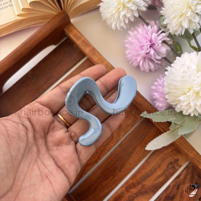 Wave Twist Hair Claw – Medium