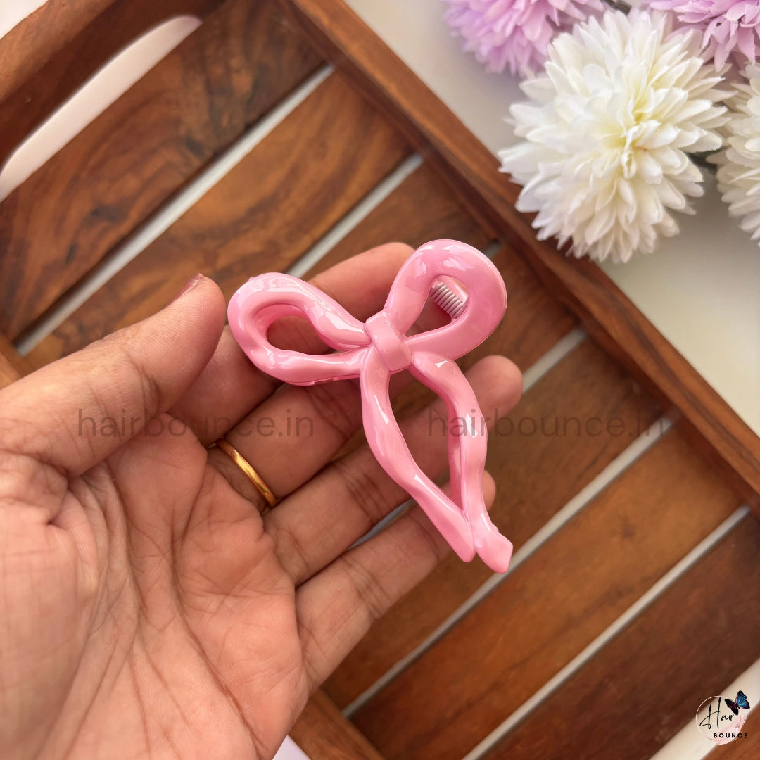 Glossy Ribbon Bow Hair Claw – Medium