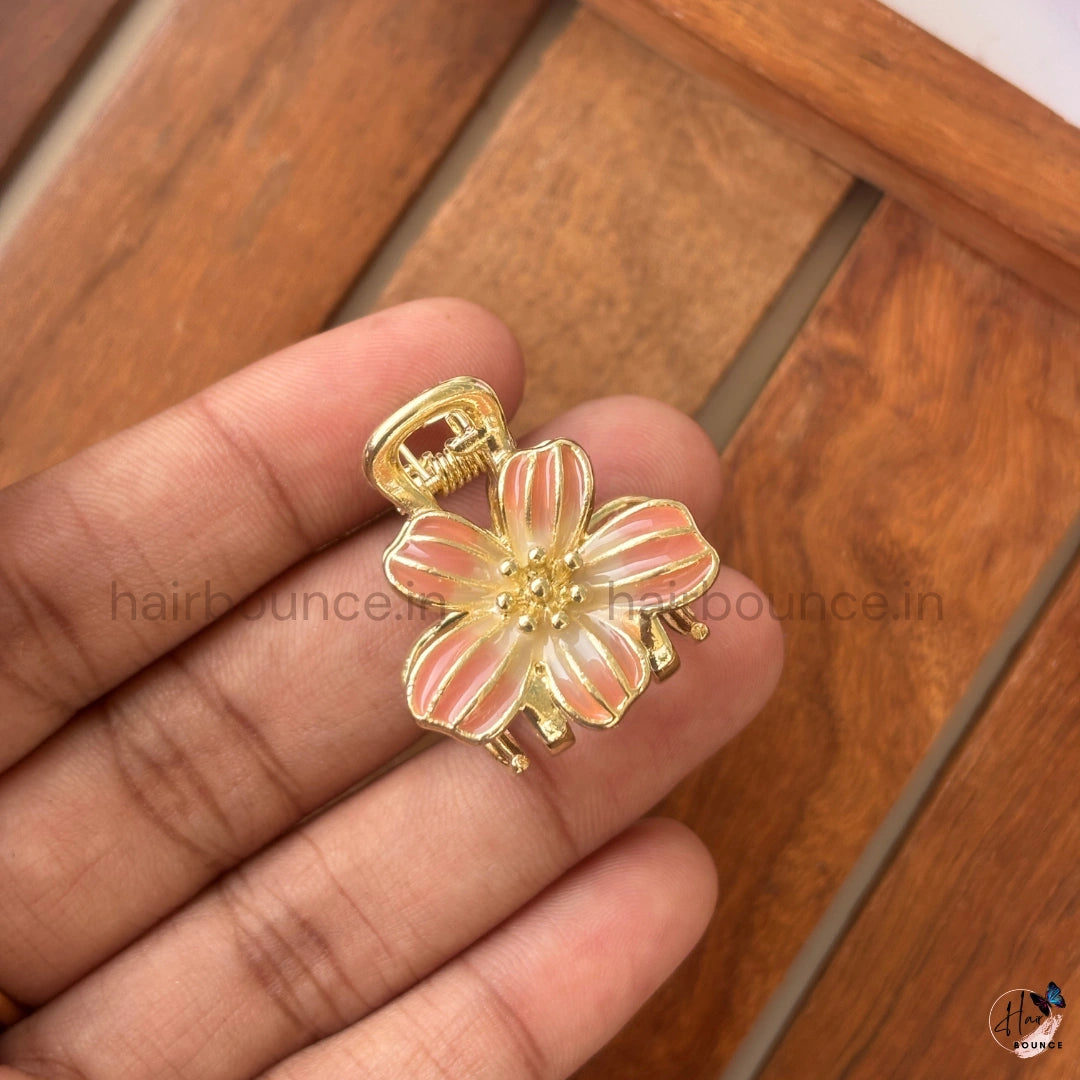 Aurora Daisy Premium Metal Hair Claw - Small