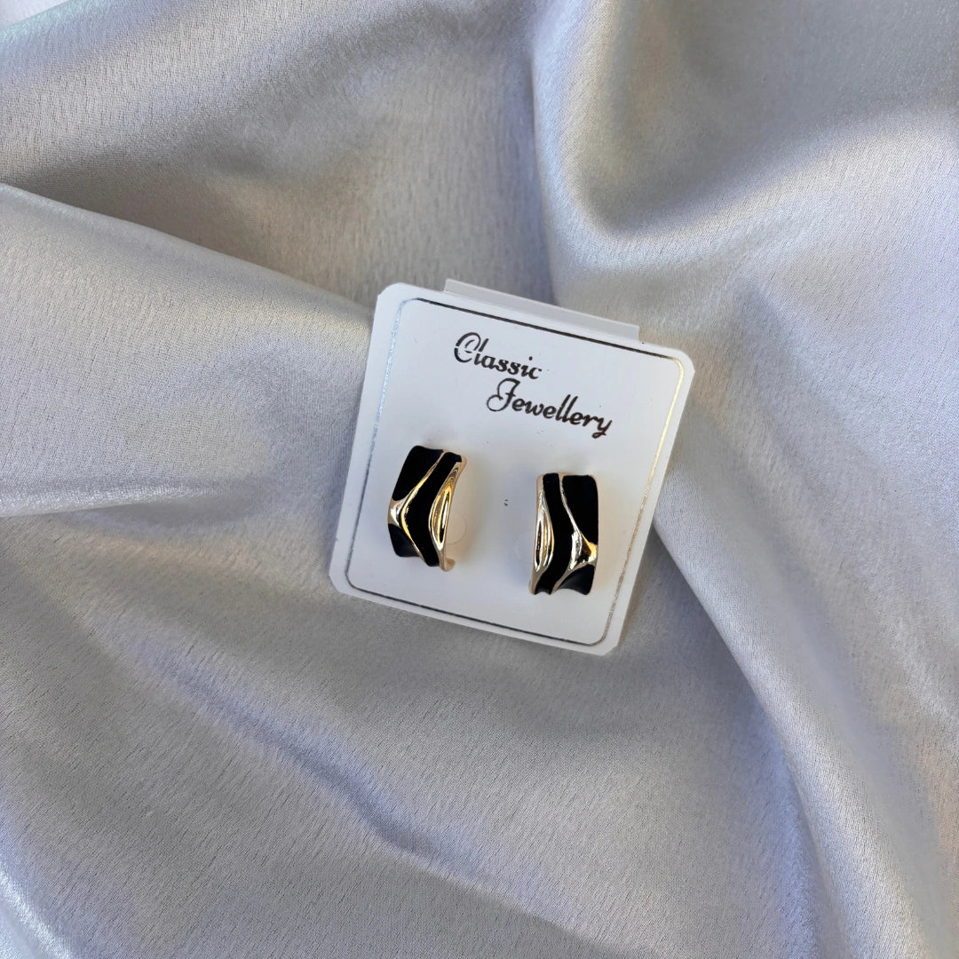 Wave Edge Stud Earrings
