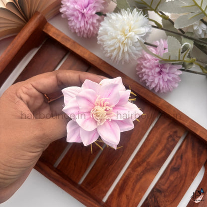 Elegant Bloom Floral Hair Claw - Large