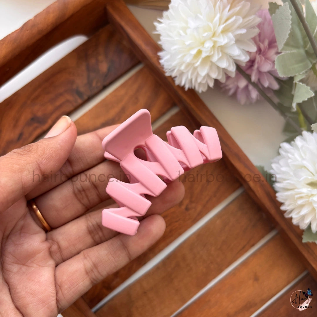 Matte Zigzag Hair Claw – Medium
