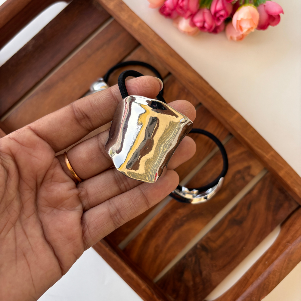 Twist & Shine Pony Cuff